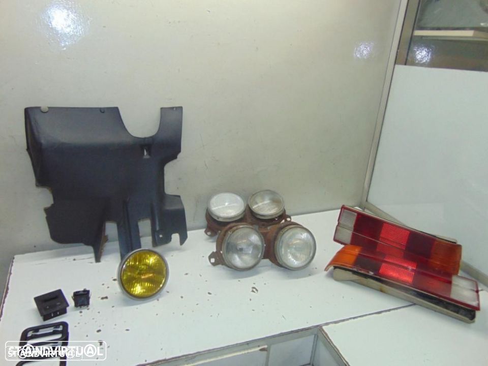 BMW E30 protecção debaixo do volante - 1