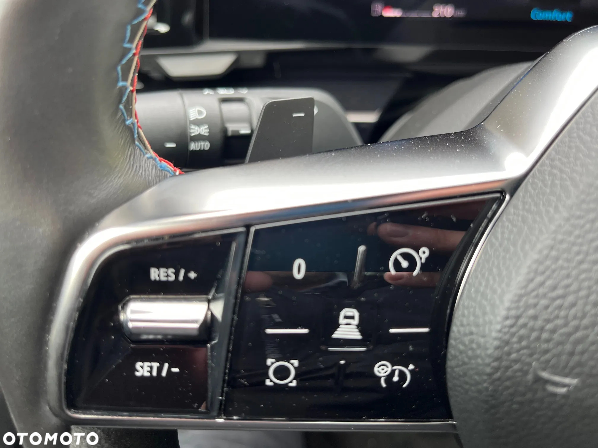 Renault Austral 1.2 E-Tech Full Hybrid 200 Iconic esprit Alpine MMT - 20