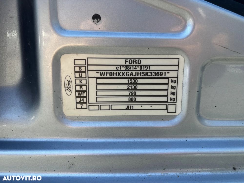 Ford Fiesta - 9