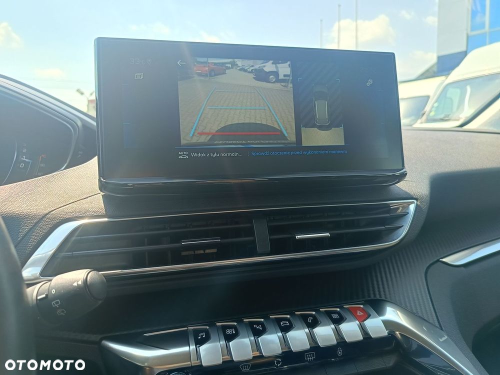 Peugeot 3008 1.5 BlueHDi Active Pack S&S EAT8 - 17