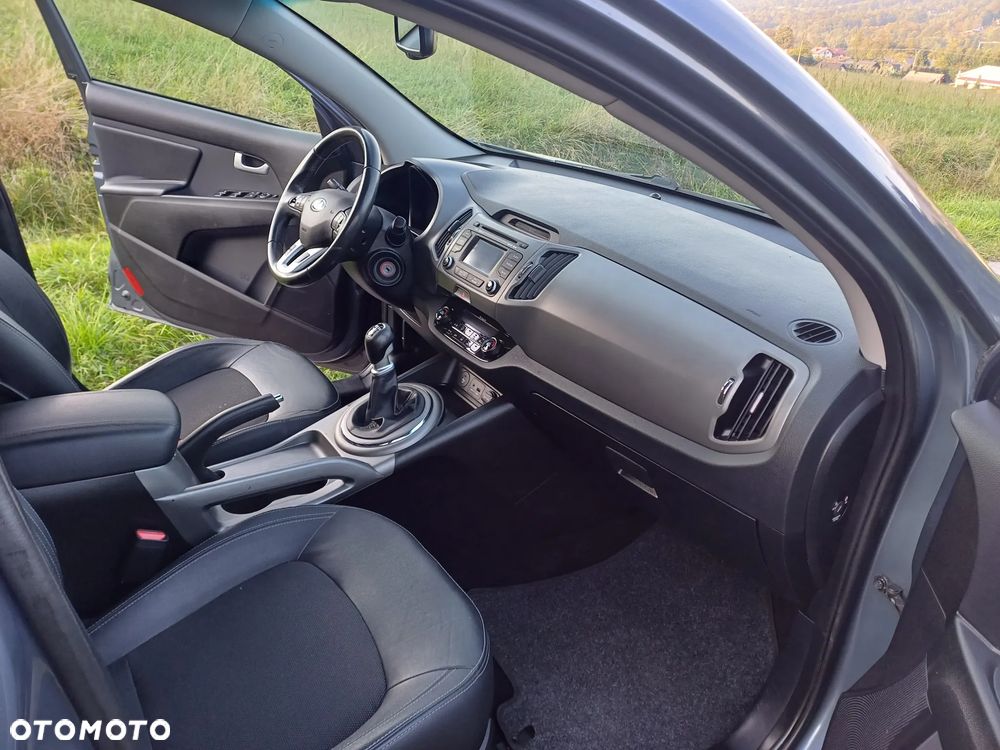 Kia Sportage 2.0 CRDI 4WD Attract - 17