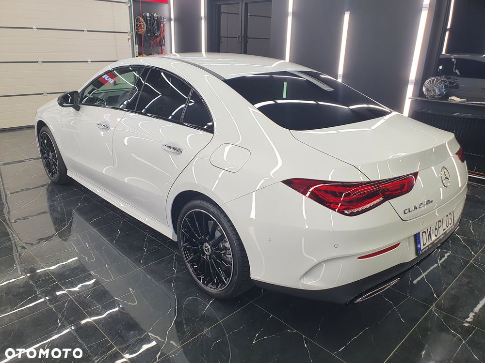 Mercedes-Benz CLA 200 AMG Line 7G-DCT - 3