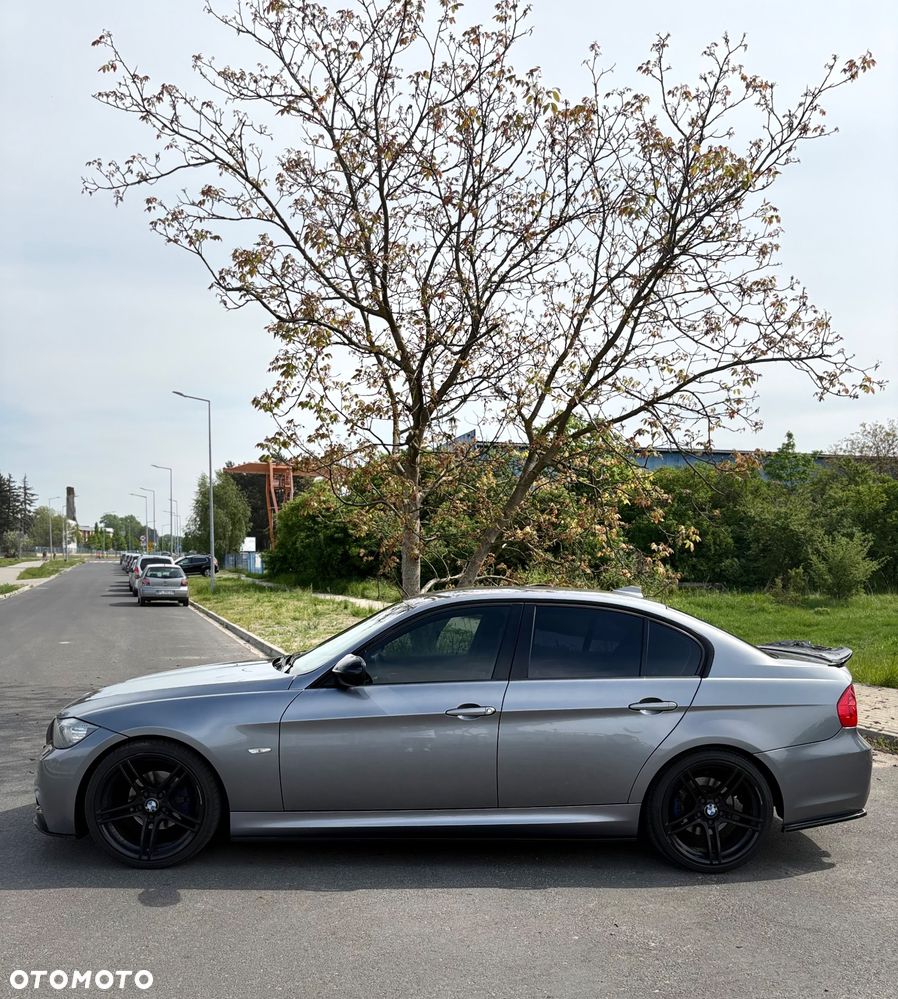 BMW Seria 3 318d - 3