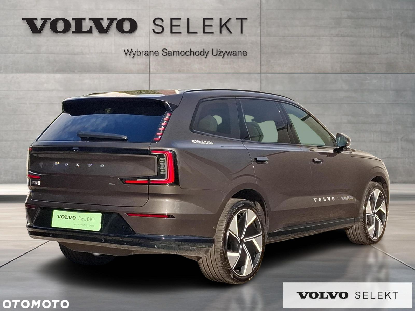 Volvo EX90 - 6