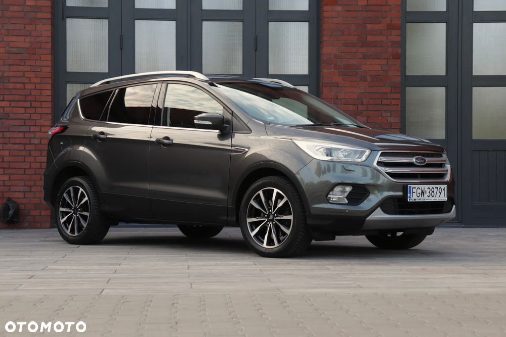 Ford Kuga 2.0 TDCi 2x4 Titanium - 7