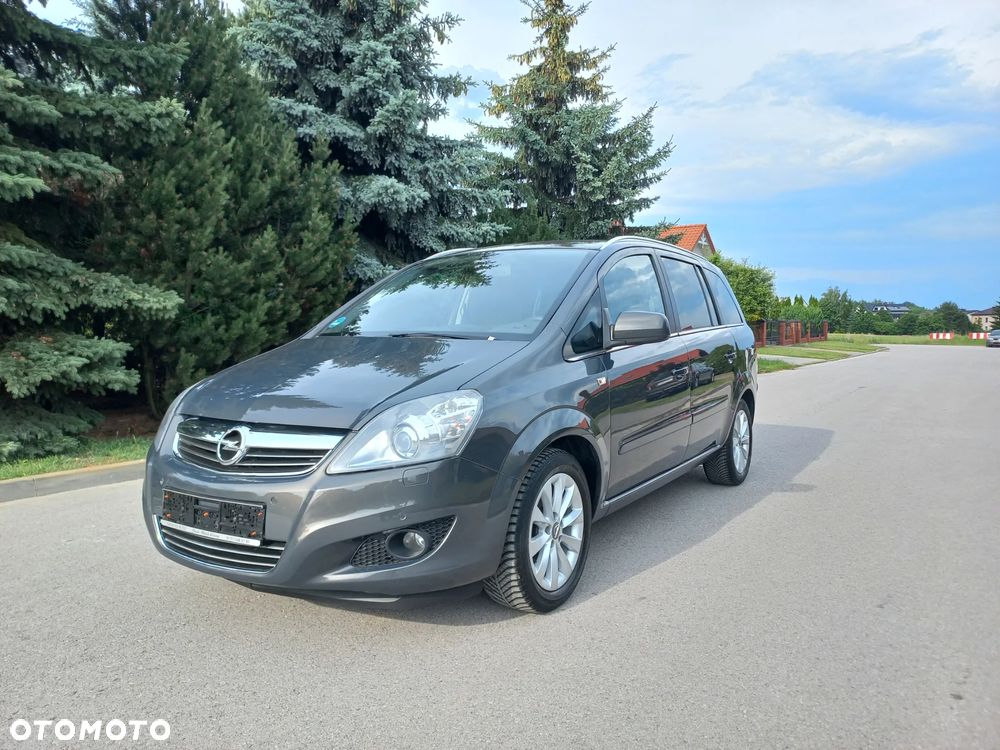 Opel Zafira 1.8 Innovation 110 Jahre - 2