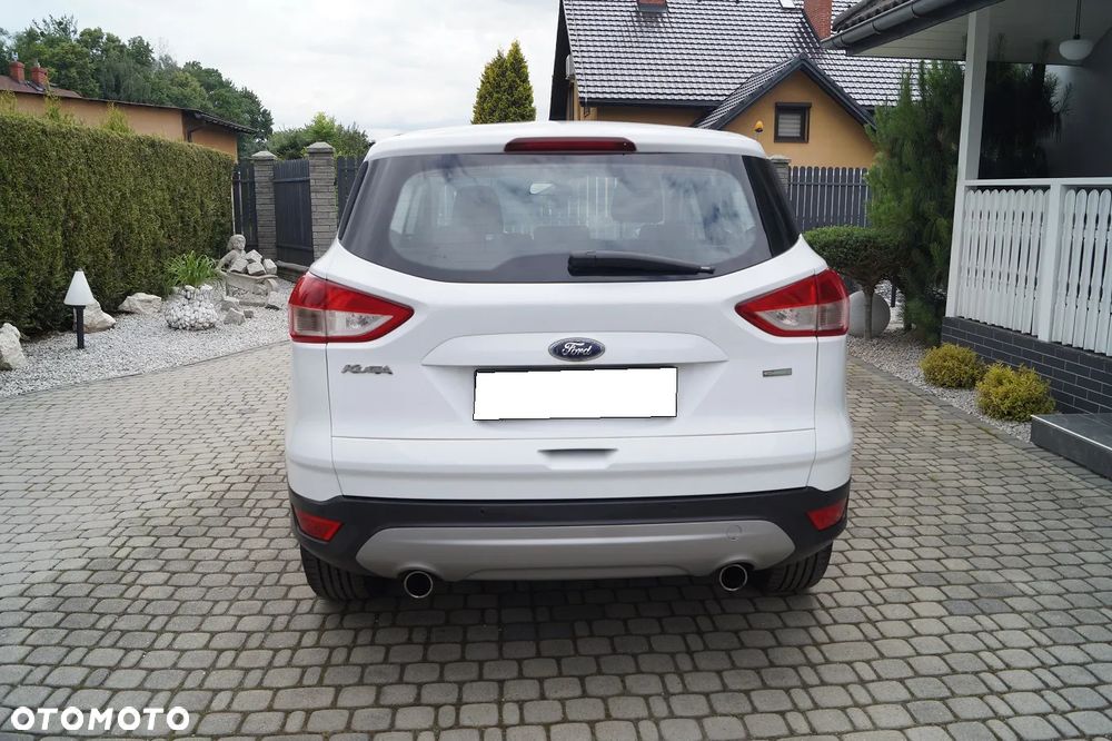 Ford Kuga 1.5 EcoBoost 2x4 SYNC - 16