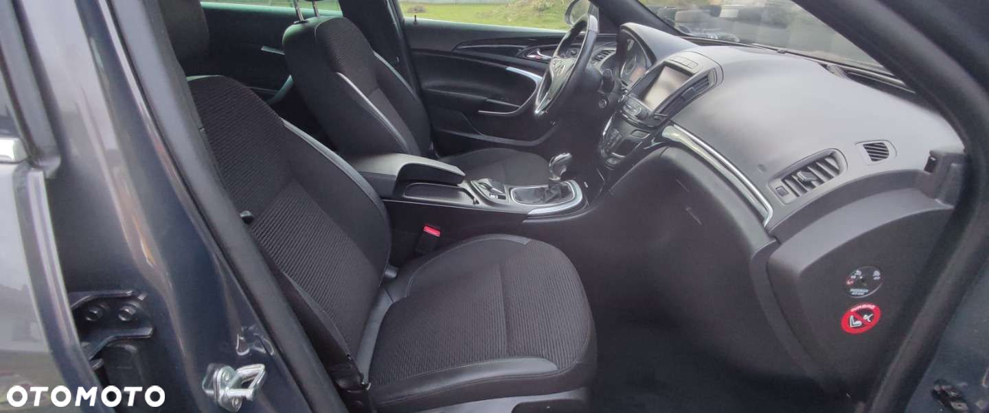 Opel Insignia - 11
