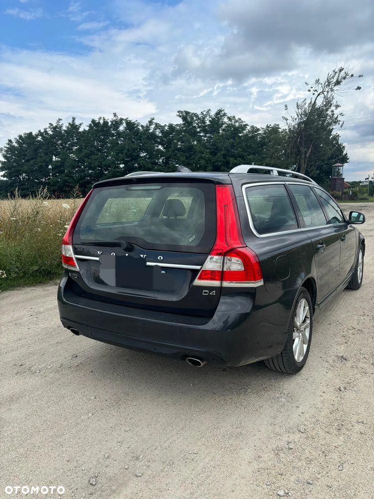 Volvo V70 D4 Geartronic Summum - 5