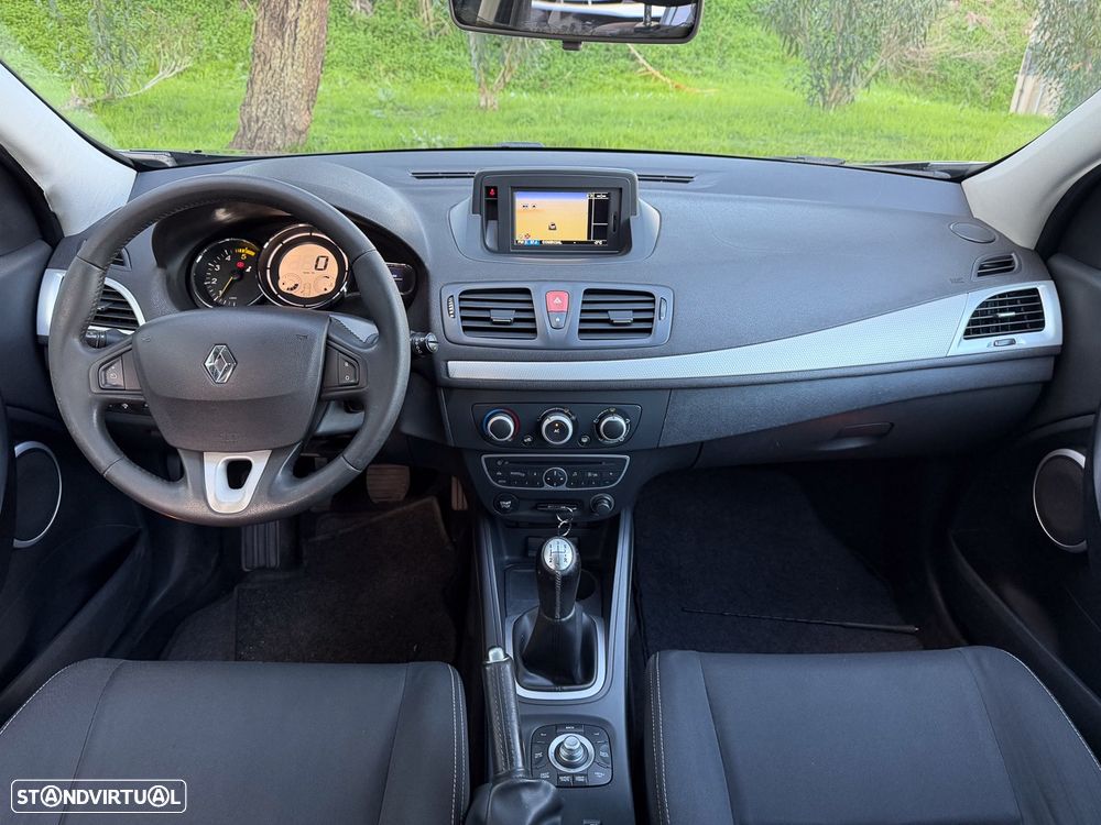 Renault Mégane Sport Tourer 1.5 dCi Dynamique - 4