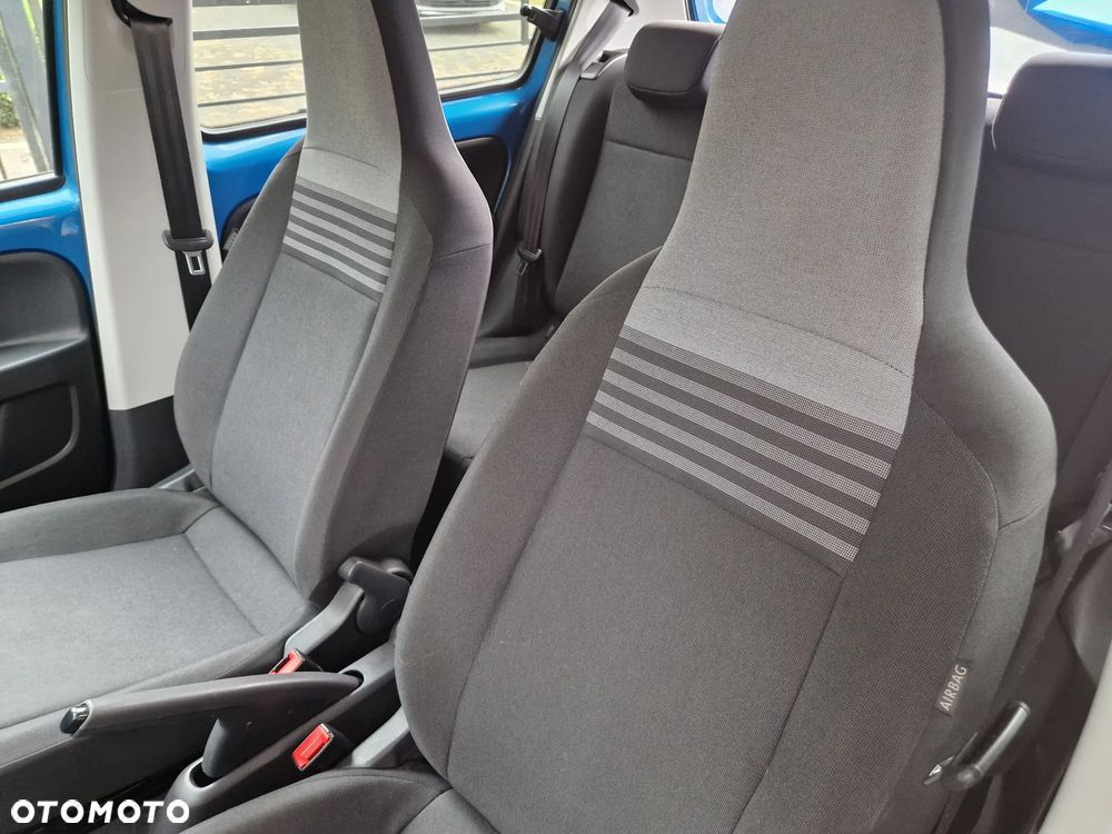 Volkswagen up! Start-Stop ASG special black pearl - 12
