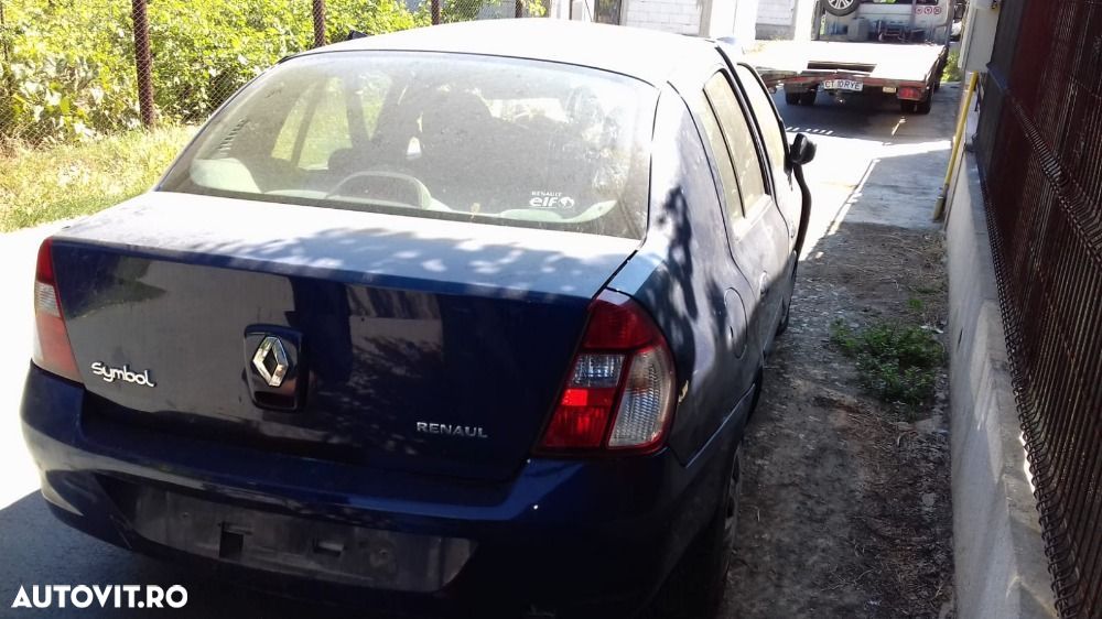 Dezmembrari  Renault CLIO 2 / SYMBOL 1  1998  > 2008 1.5 dCi Motorina - 1