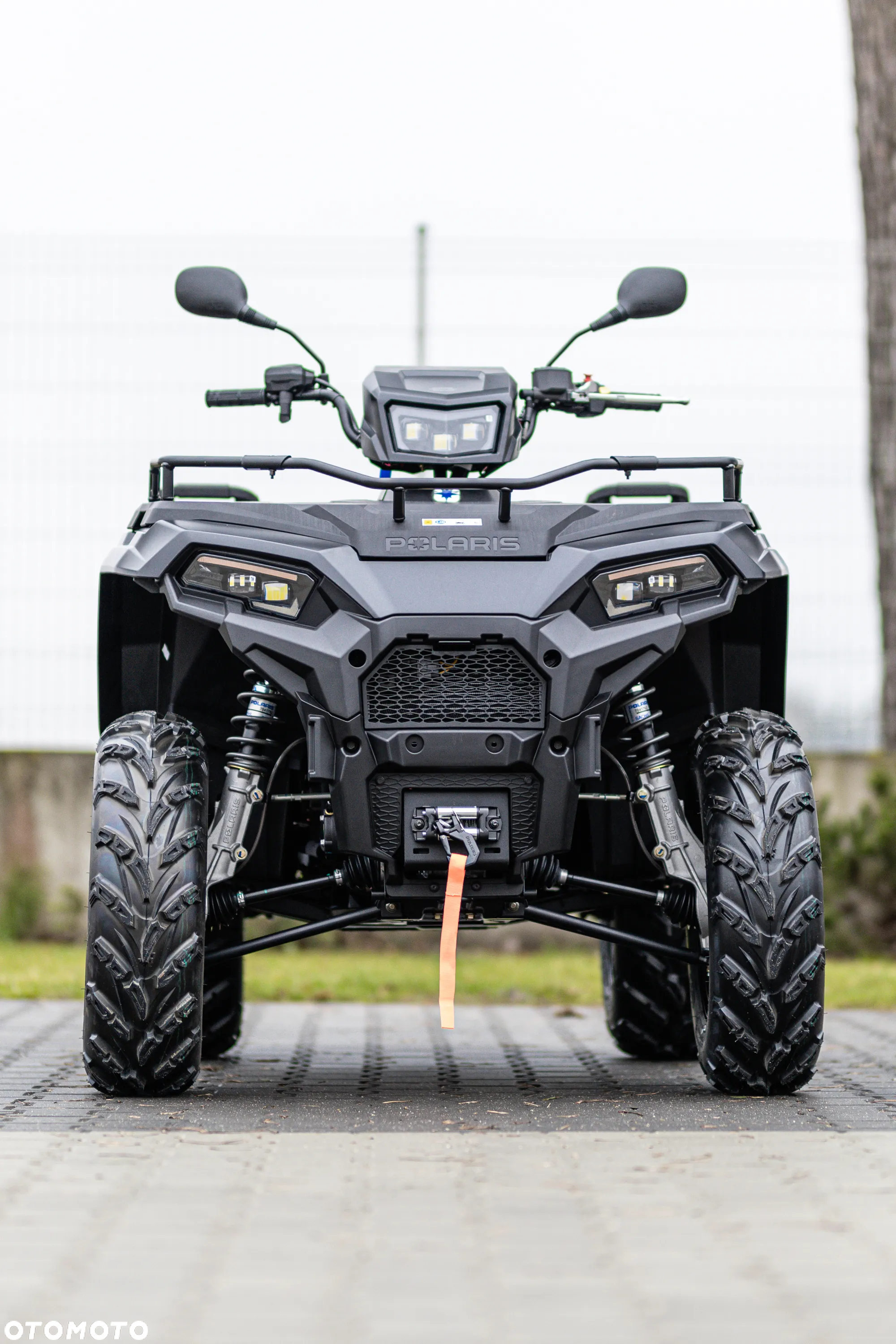Polaris Sportsman - 10