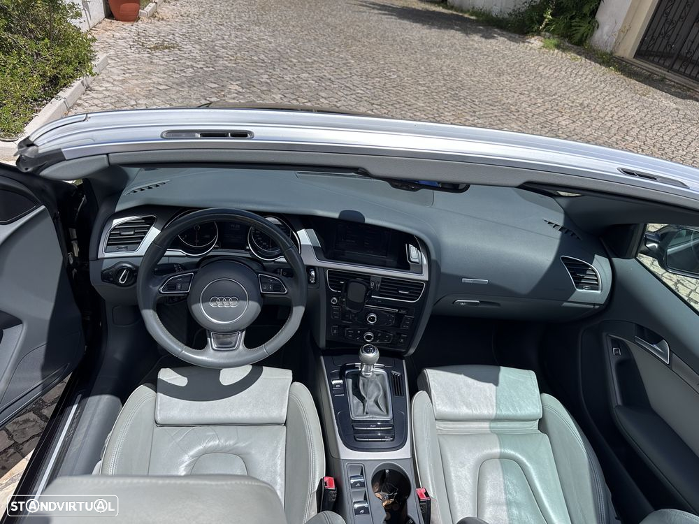 Audi A5 Cabrio 2.0 TDi - 16