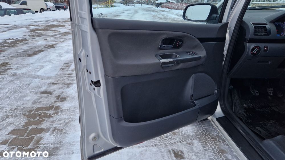 Volkswagen Sharan 1.9 TDI Family - 28