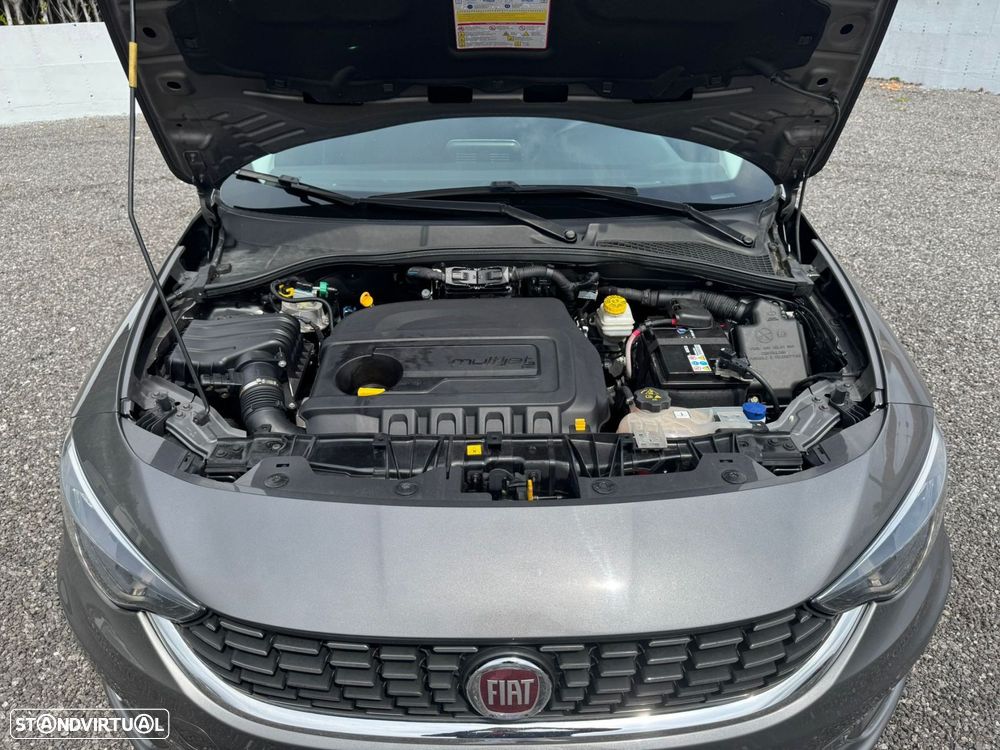 Fiat Tipo Station Wagon 1.3 M-Jet Easy J17 - 19