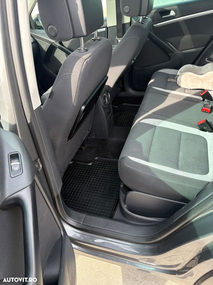 Volkswagen Tiguan - 8