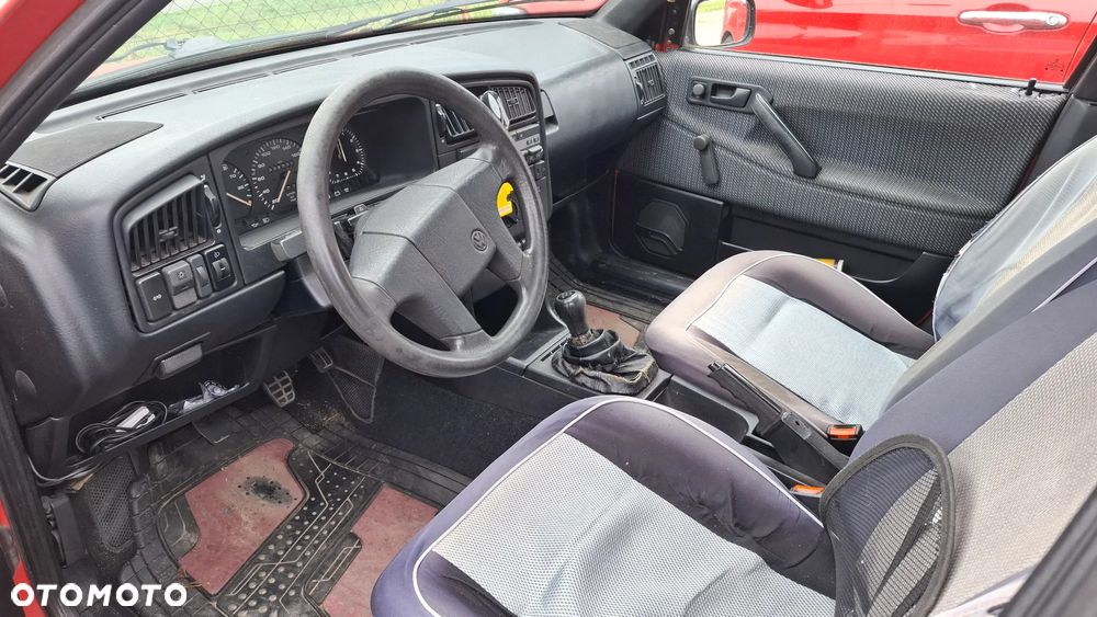 Volkswagen Passat 1.6 TD CL - 6