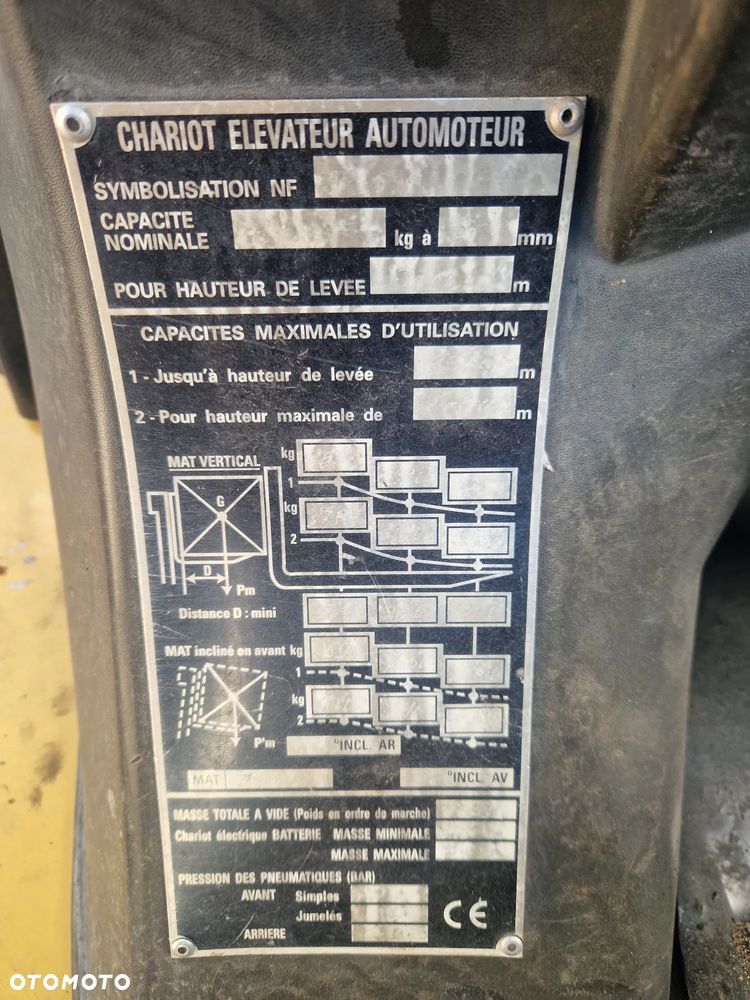 Caterpillar DP35N - 17