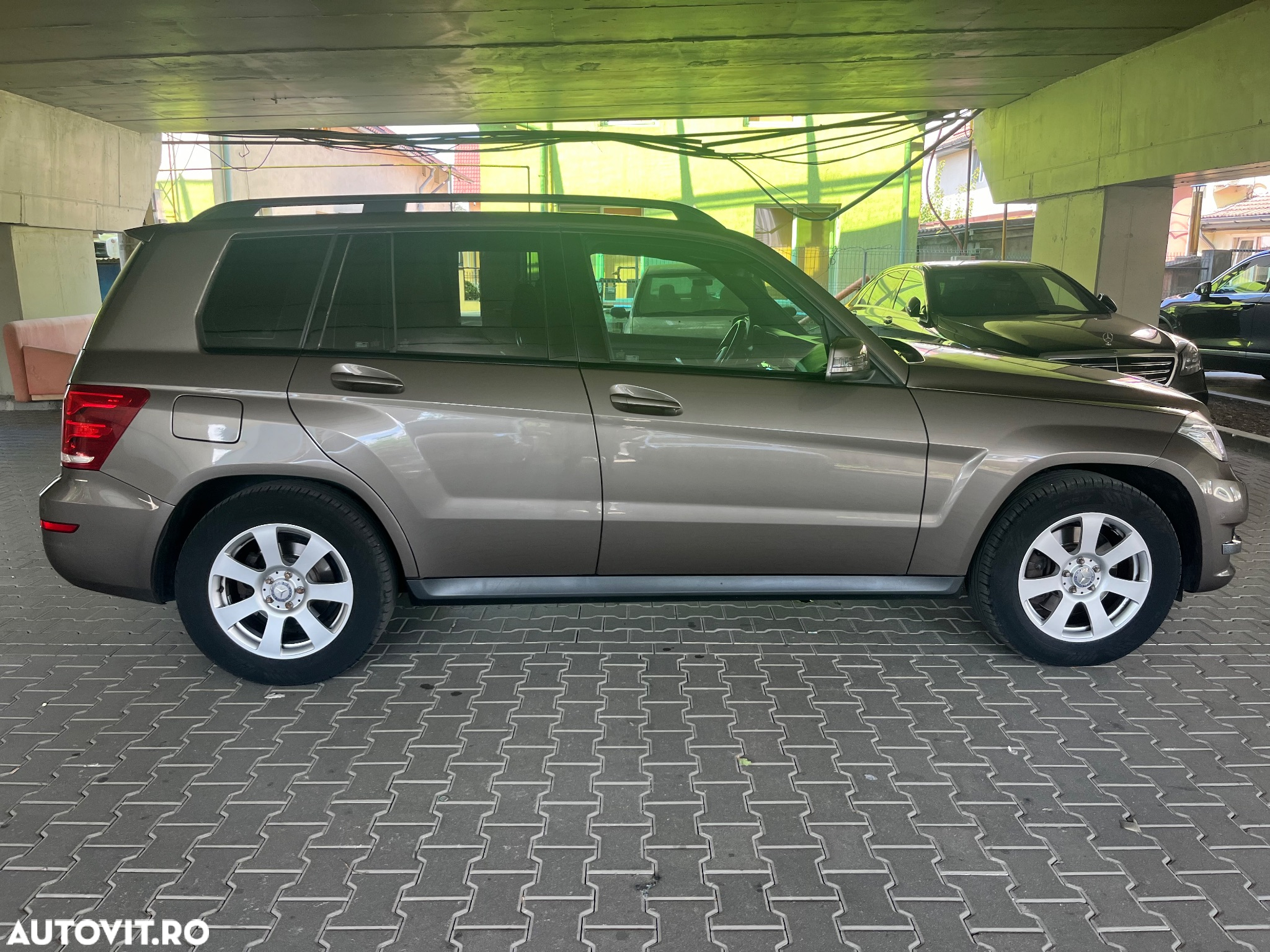 Mercedes-Benz GLK 250 CDI DPF 4Matic BlueEFFICIENCY 7G-TRONIC SPORT EDITION - 11