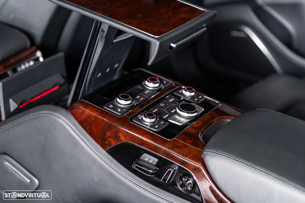 Audi A8 2.0 TFSi Hybrid Tiptronic - 30