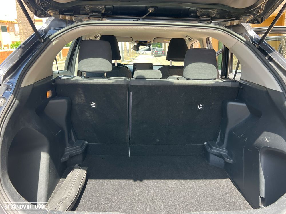 Toyota Yaris Cross 1.5 HDF Comfort Plus - 14