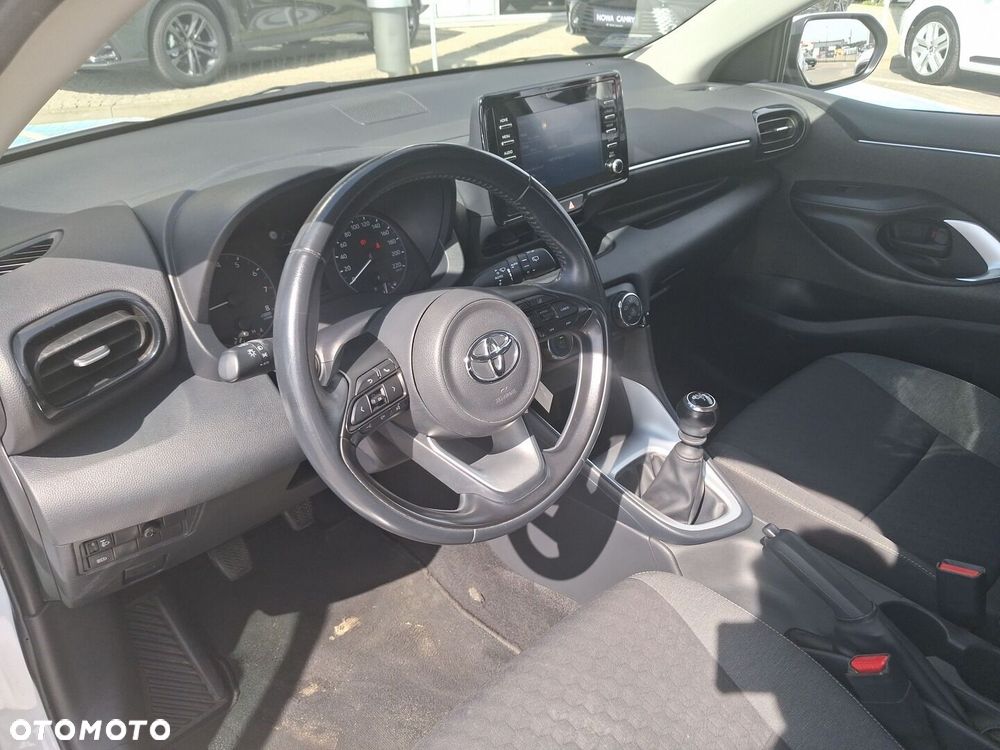 Toyota Yaris - 19