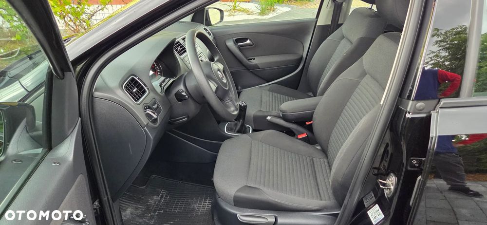 Volkswagen Polo - 8