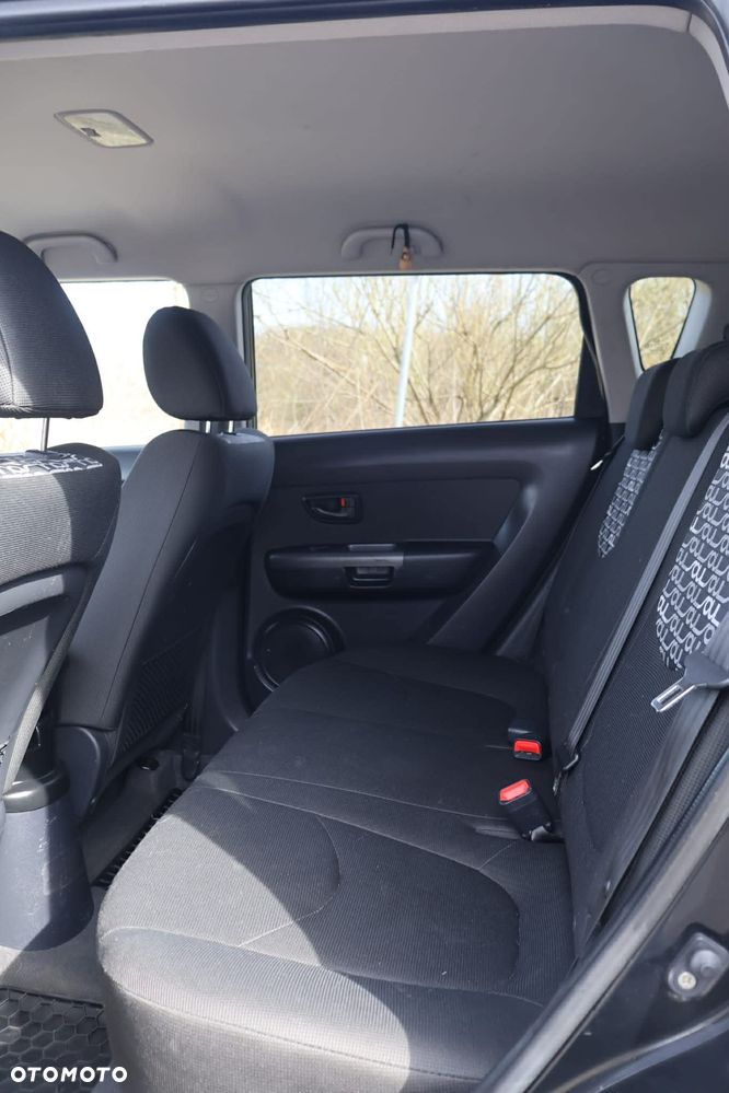 Kia Soul 1.6 CRDI M - 13