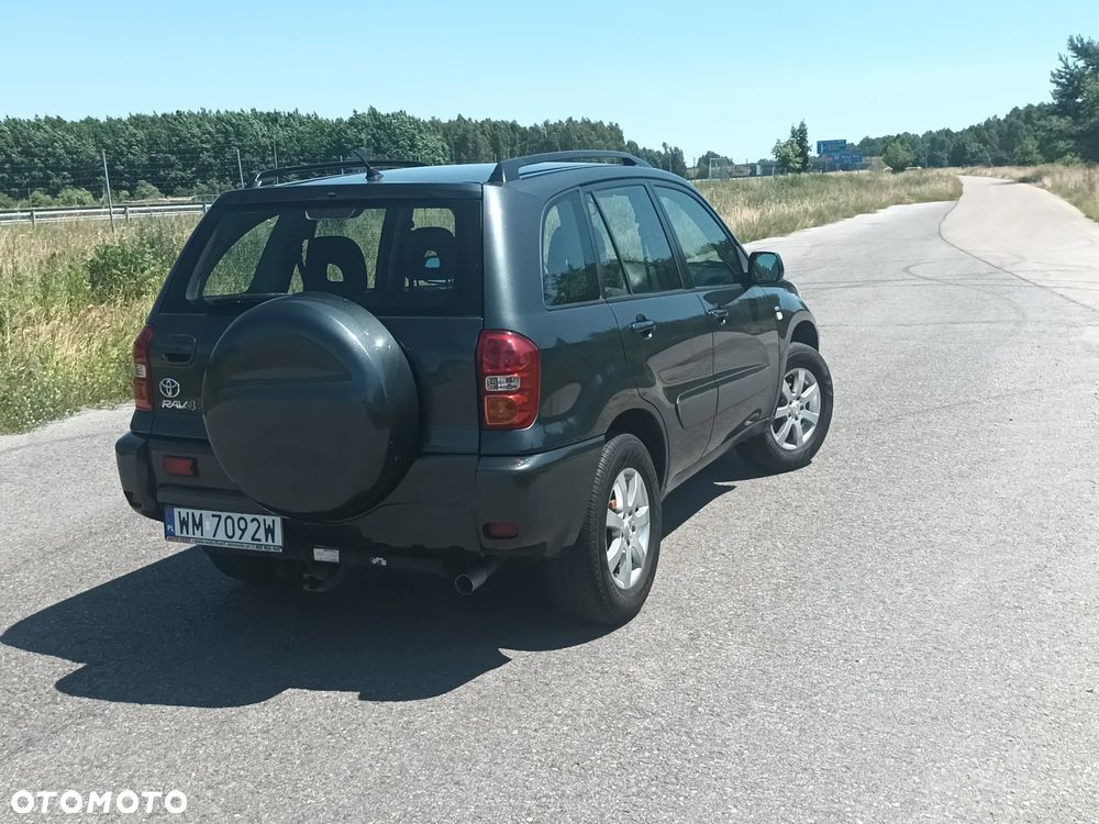 Toyota RAV4 1.8 VVT-i Terra 2WD - 17