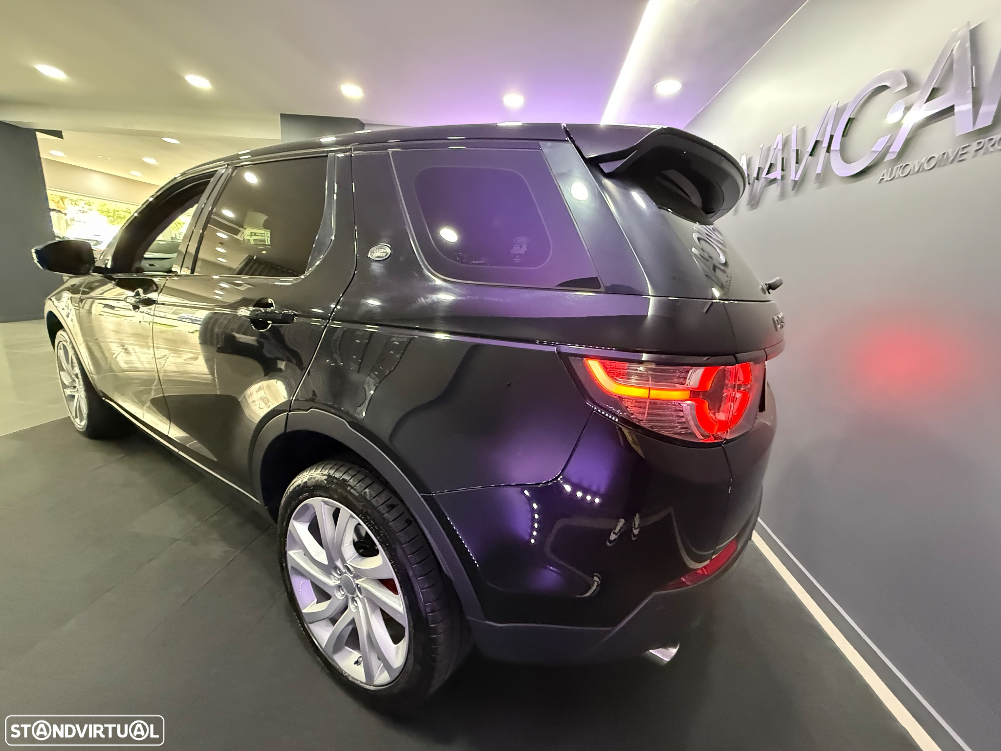 Land Rover Discovery Sport 2.0 TD4 HSE Auto - 10