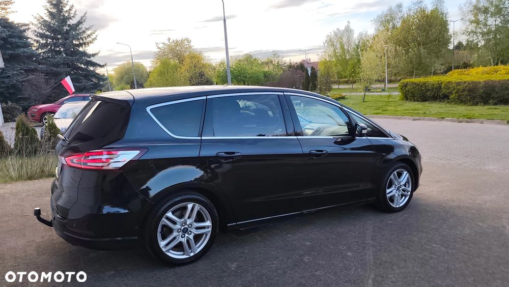 Ford S-Max 2.0 TDCi Titanium - 27