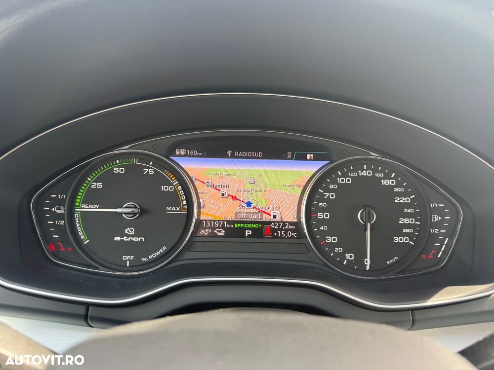 Audi Q5 50 TFSIe quattro S tronic S line business - 29