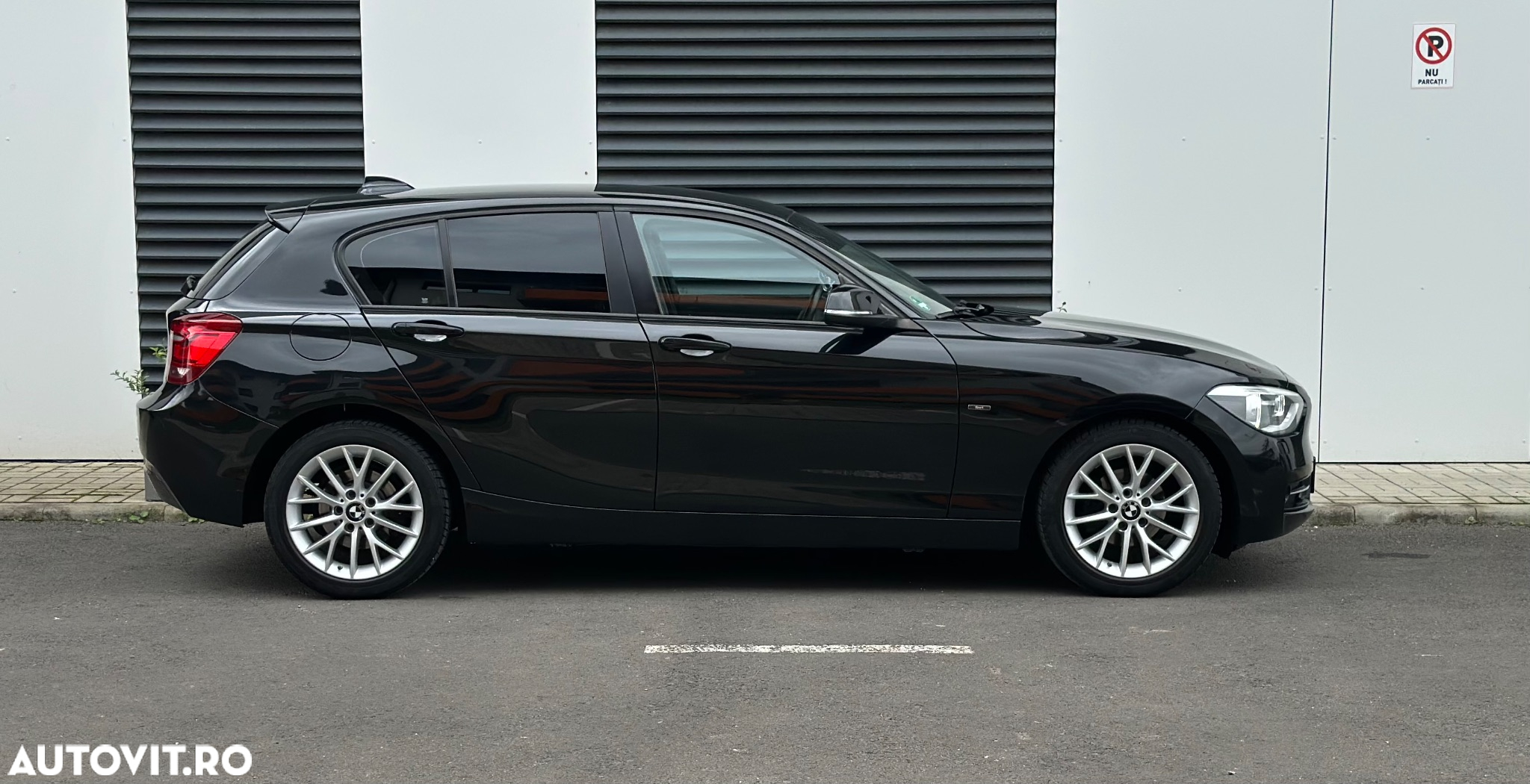 BMW Seria 1 118d Sport Line - 12