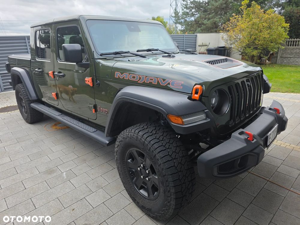 Jeep Gladiator 2023 photo 2