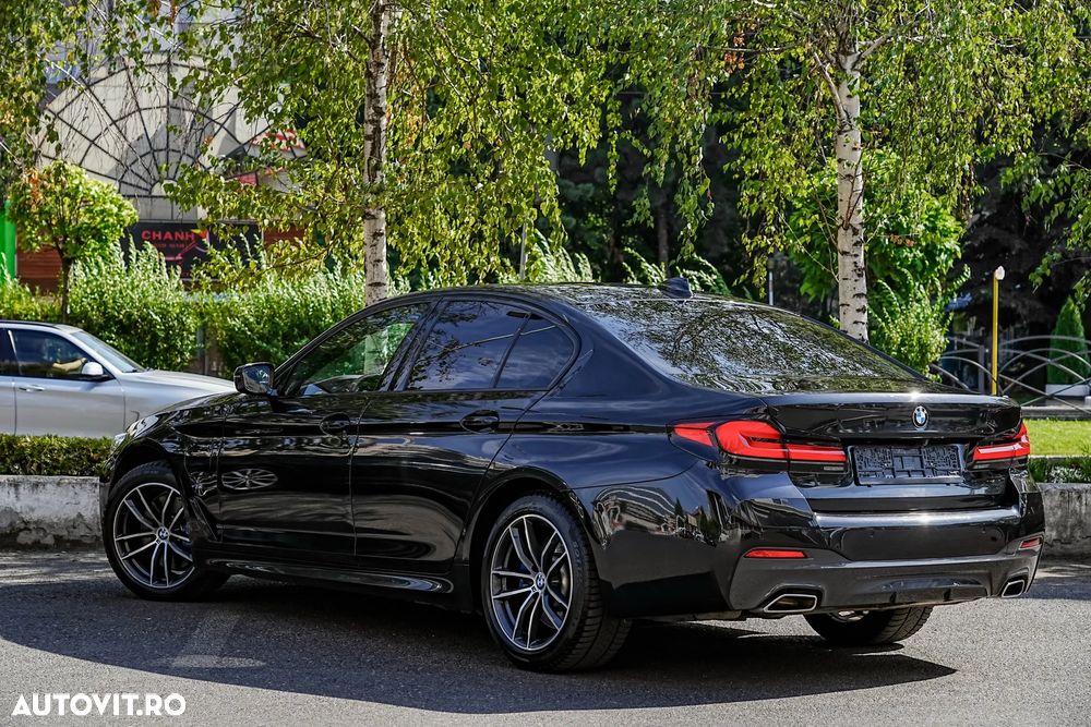 BMW Seria 5 530e Aut. M Sport Edition - 11