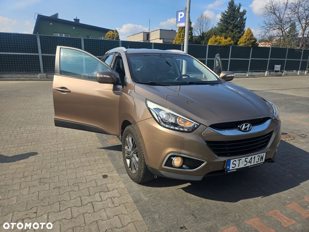 Hyundai ix35 1.7 CRDi 2WD blue Finale Gold - 10