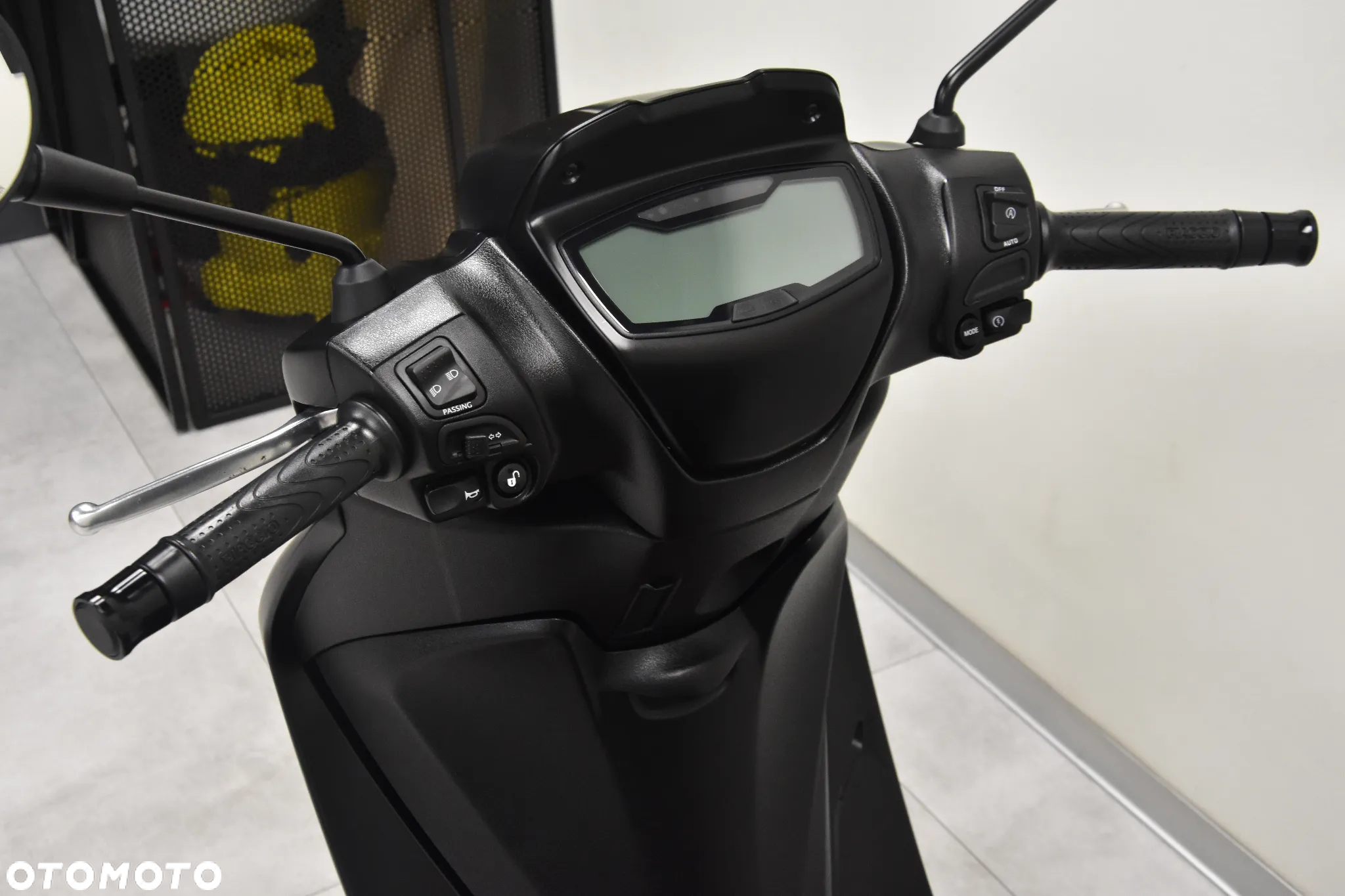 Piaggio Medley - 16
