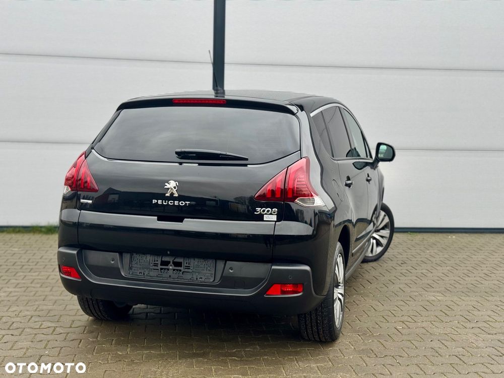 Peugeot 3008 1.6 BlueHDi Style S&S - 23