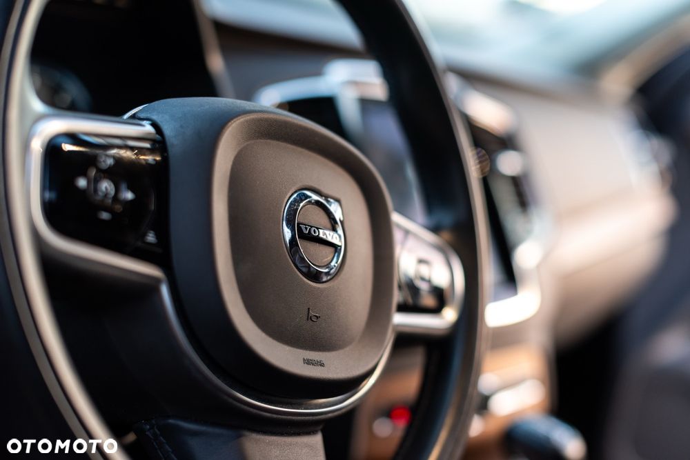 Volvo XC 90 D5 AWD Inscription - 19