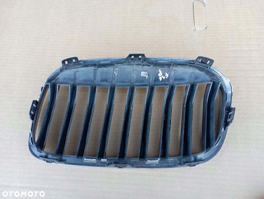 BMW F46 CHROM NERKA ATRAPA KRATKA PRAWA PRZÓD PRZEDNIA 7467457 - 4