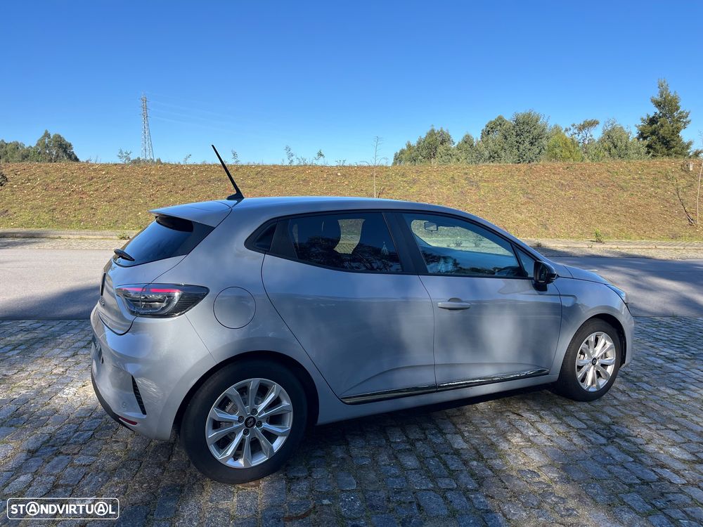Renault Clio 1.5 Blue dCi Limited - 13