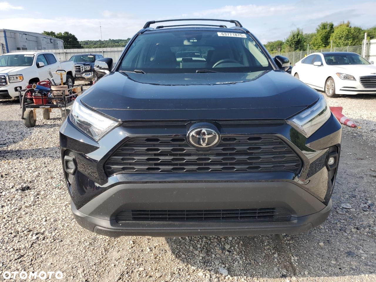 Toyota RAV4 - 5