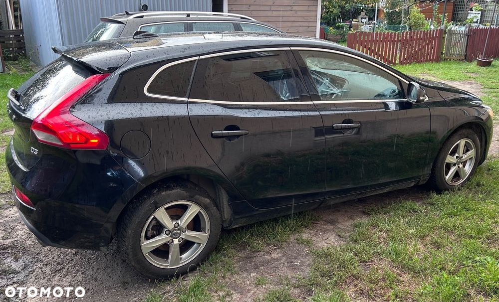 Volvo V40 ver-d3-drive--e-momentum - 4