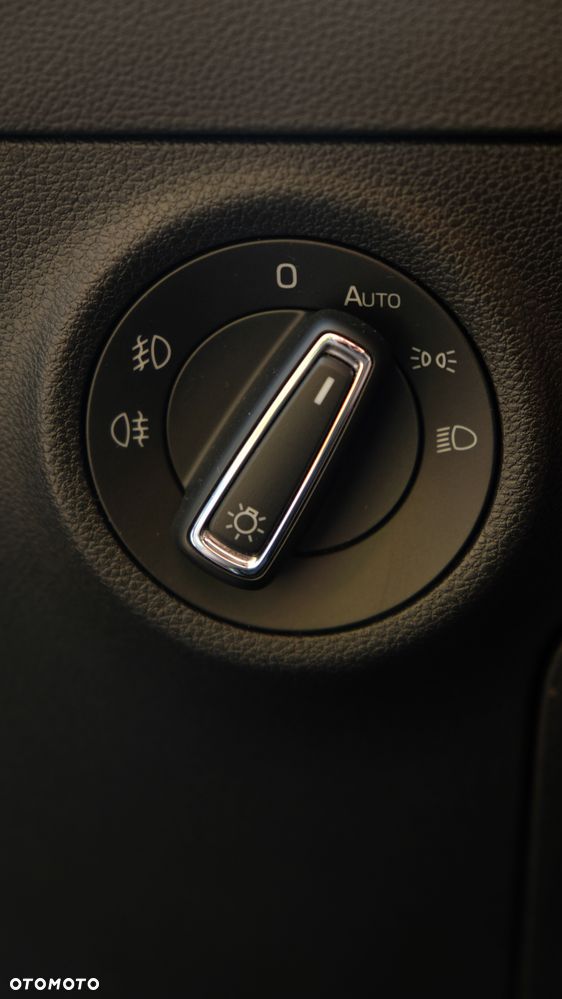 Skoda Karoq 2.0 TDI SCR 4x4 Style DSG - 12