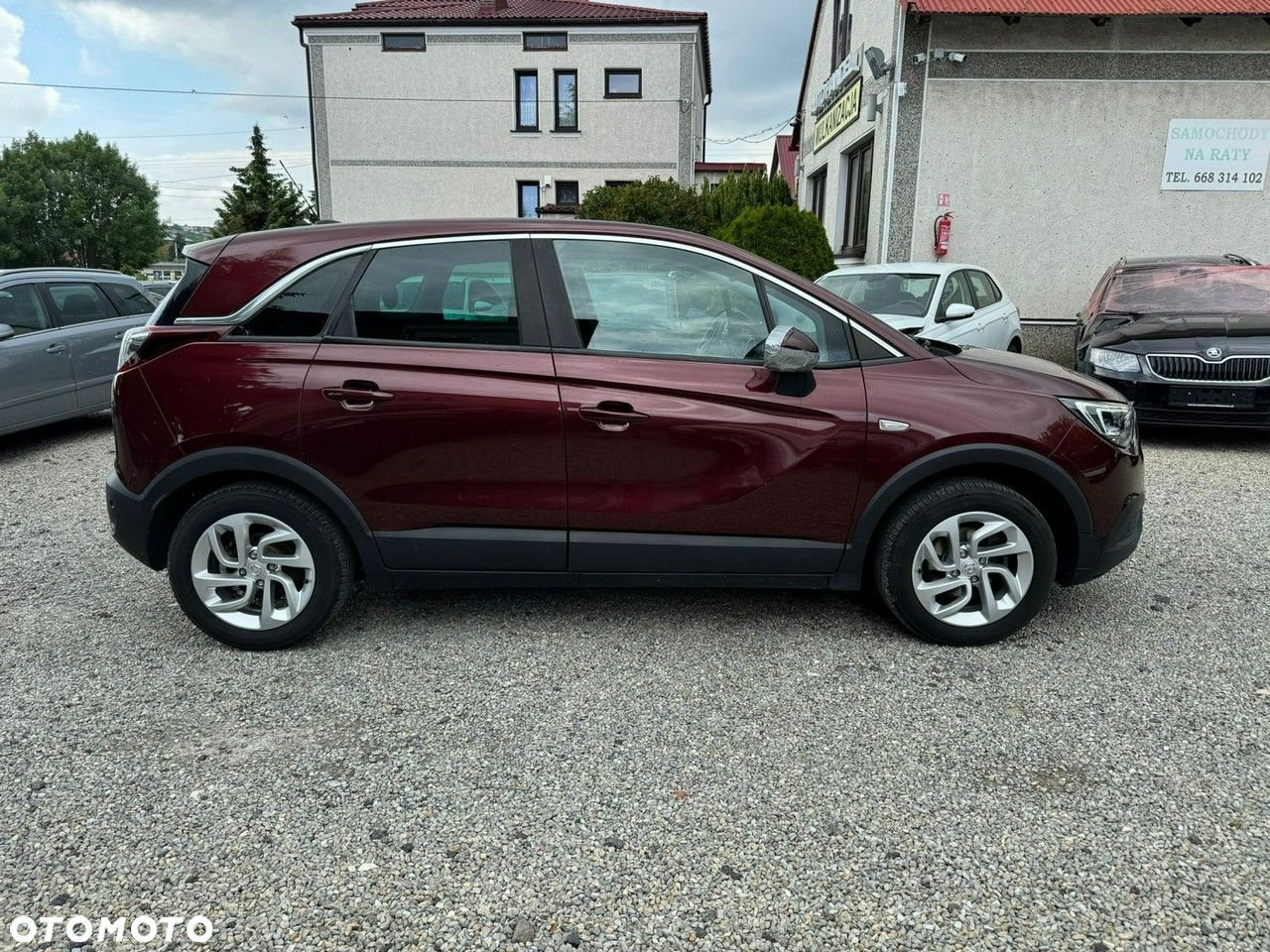 Opel Crossland X 1.2 T Design Line S&S - 10
