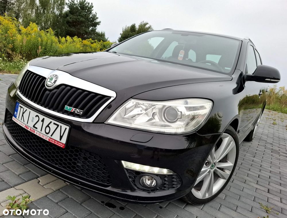 Skoda Octavia 2.0 TDI CR DPF RS - 21