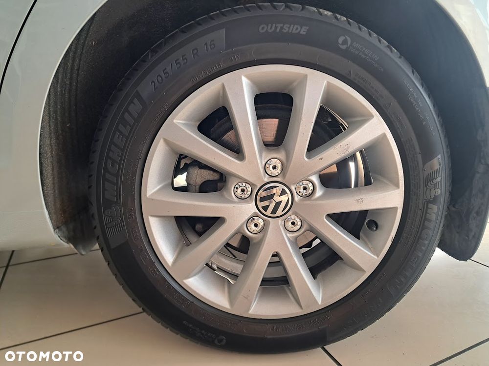 Volkswagen Jetta 1.4 TSI Trendline - 15