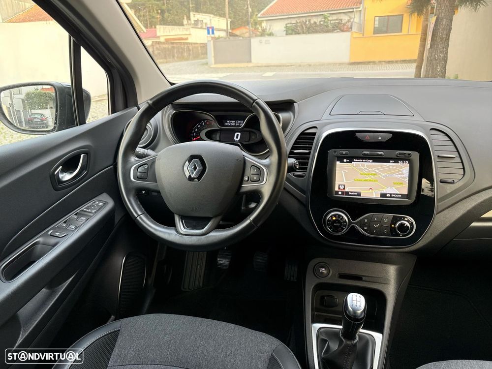 Renault Captur 0.9 TCE Exclusive - 25