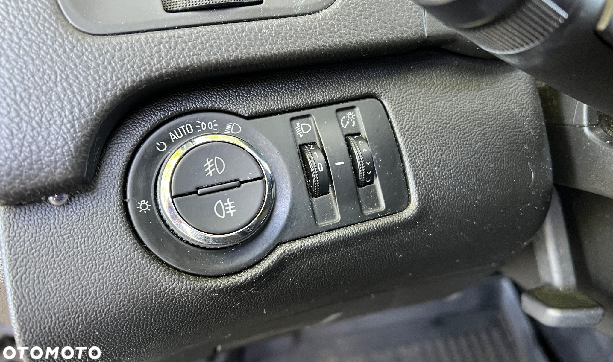Opel Insignia 2.0 CDTI Cosmo - 21